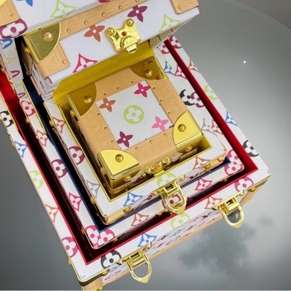 4pc Louis Vuitton LV White Multicolor Monogram trunk pyramid set - Picture 8 of 9